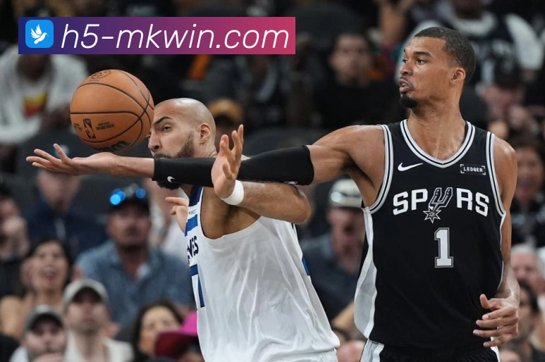湖人对阵勇士：NBA常规赛争胜路径解析